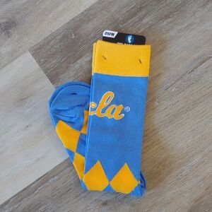 NWT For Bare Feet UCLA Bruins Adult Socks